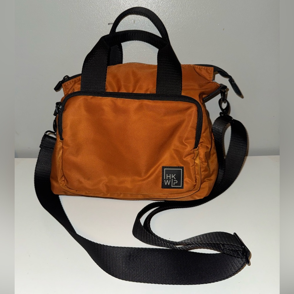 IHKWIP Women's Messenger Bag